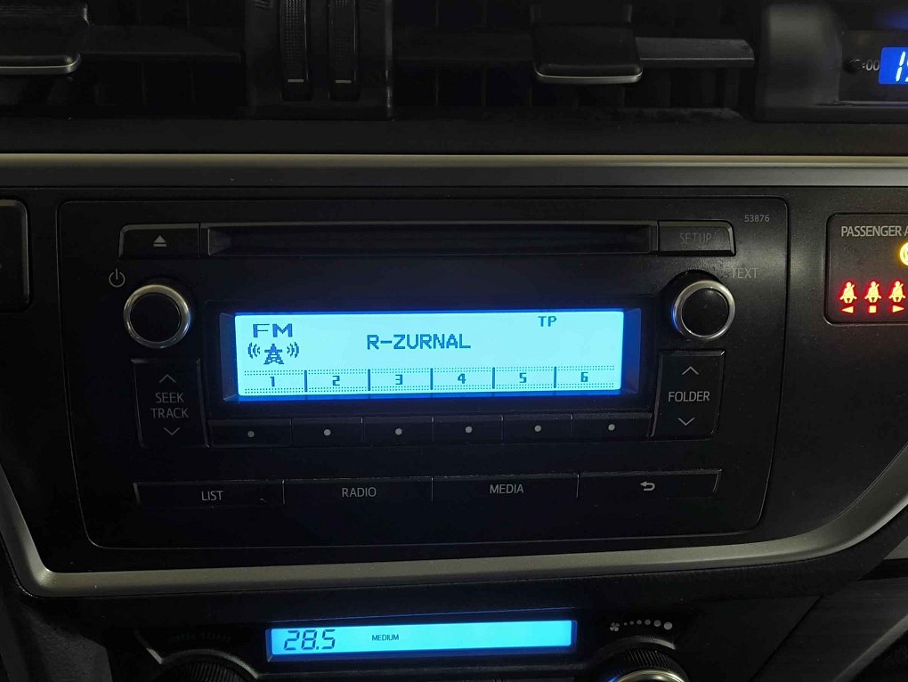 Toyota Auris 1.3 VVT-i Cool