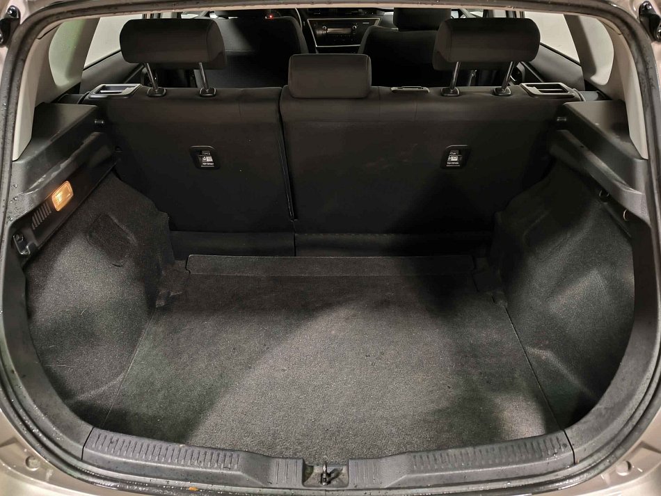 Toyota Auris 1.3 VVT-i Cool