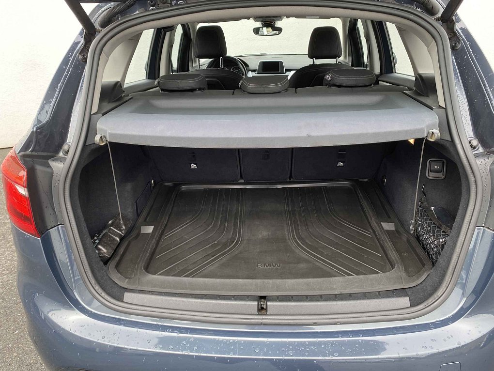 BMW Řada 2 2.0 D Sport 218 d