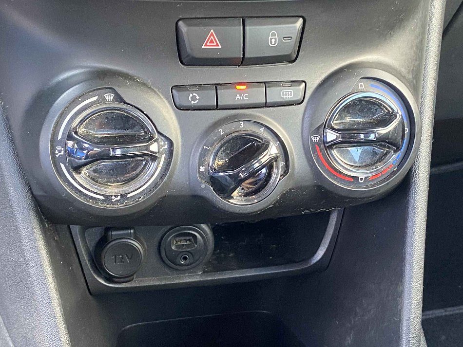 Peugeot 208 1.2 VTi 