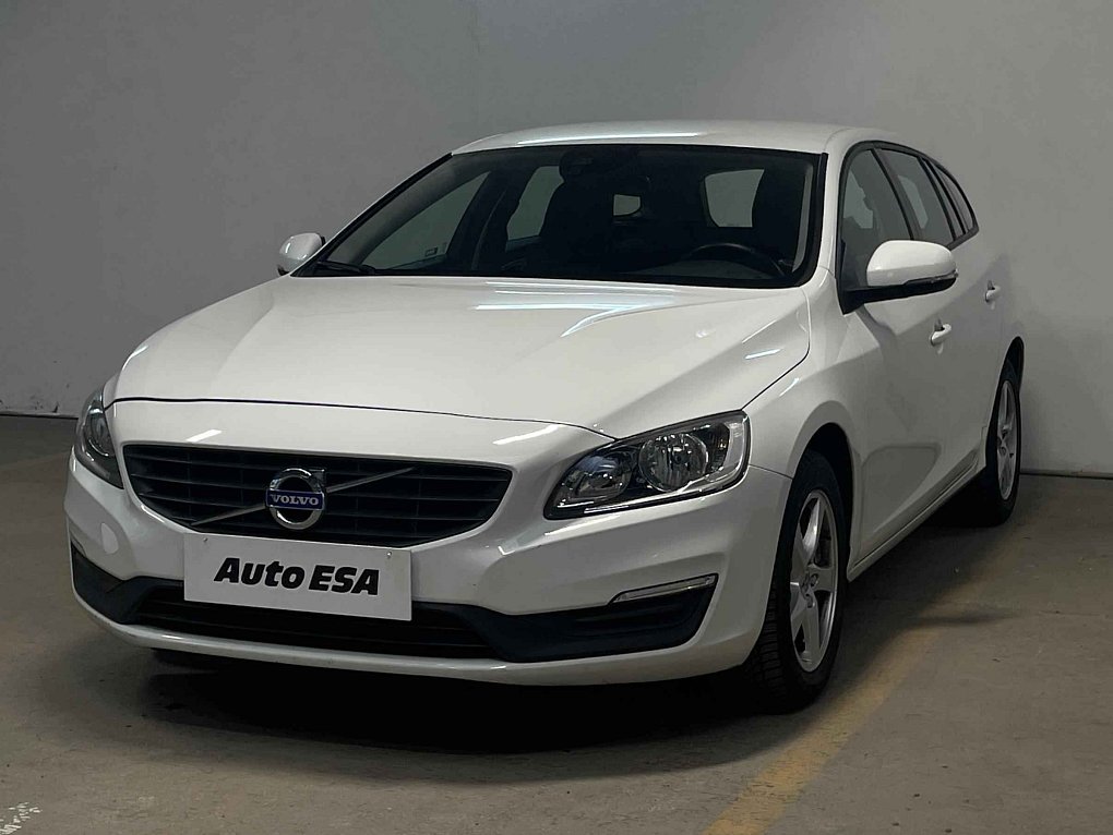 Volvo V60 2.0D 