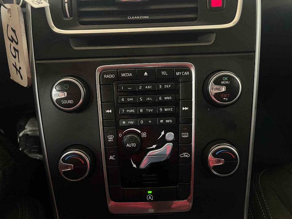 Volvo V60 2.0D 