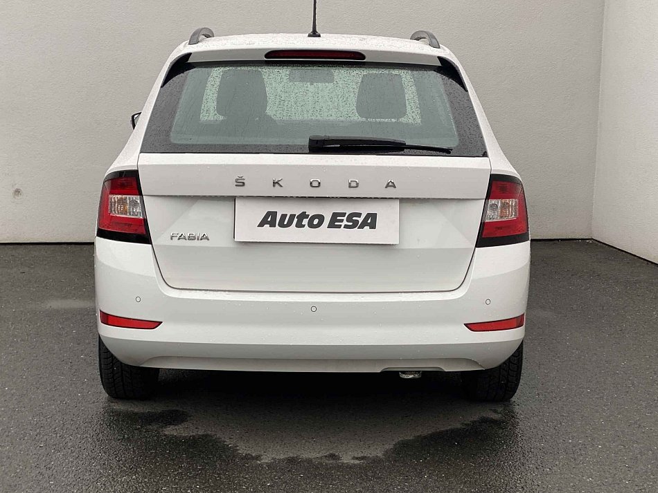 Škoda Fabia III 1.0 TSi Ambition