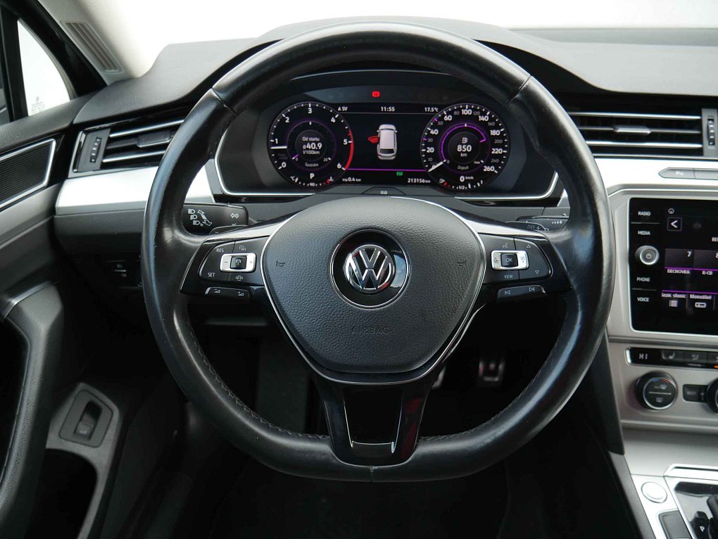 Volkswagen Passat 2.0TDi 