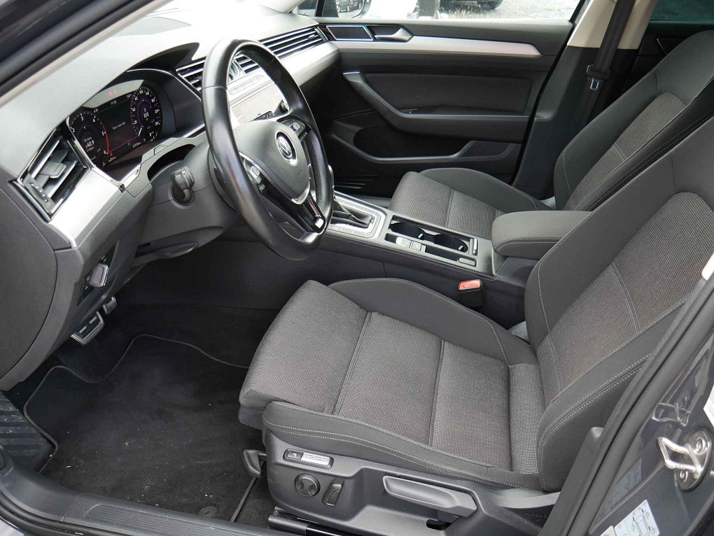 Volkswagen Passat 2.0TDi 