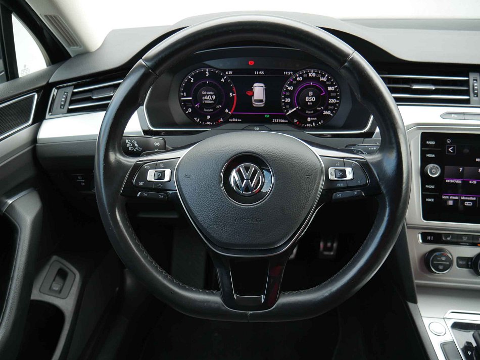 Volkswagen Passat 2.0TDi 