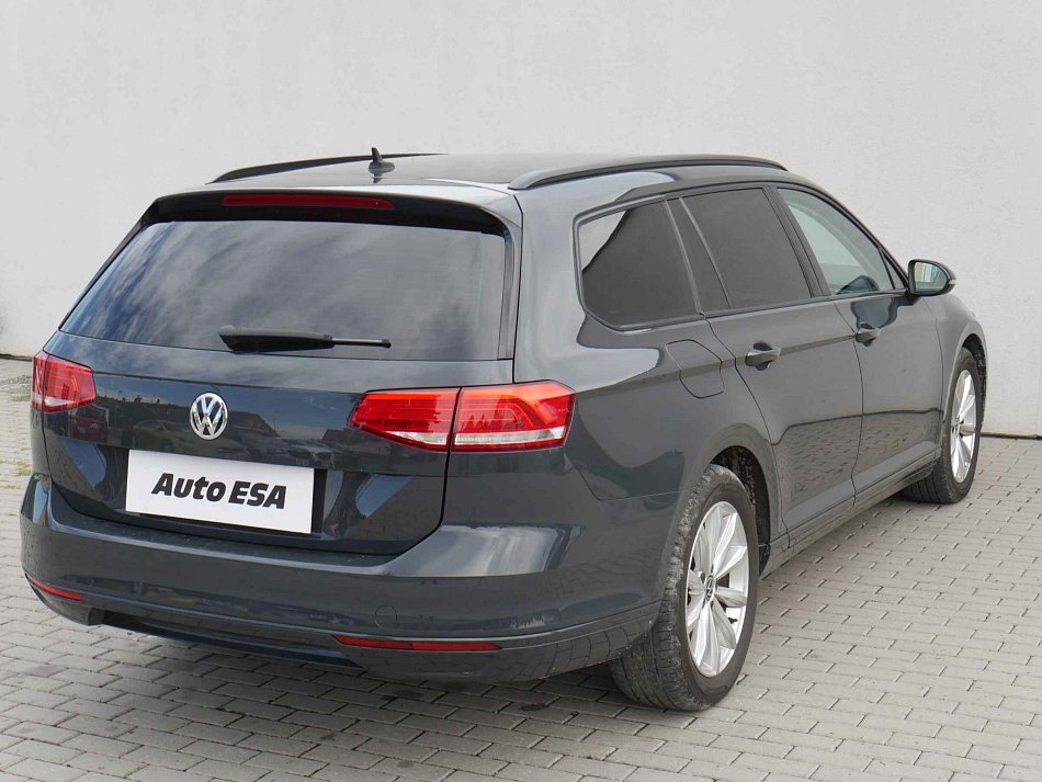 Volkswagen Passat 2.0TDi 