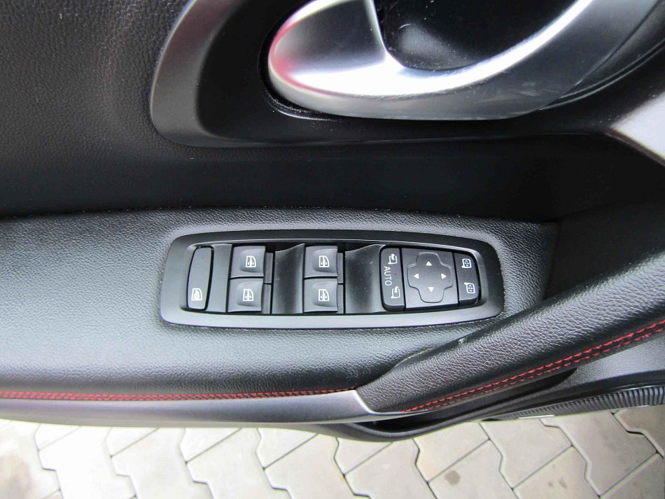 Renault Kadjar 1.3TCe Black Edition