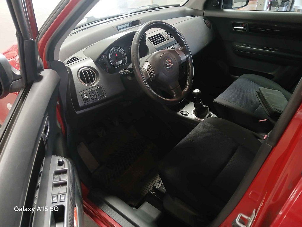 Suzuki Swift 1.4 