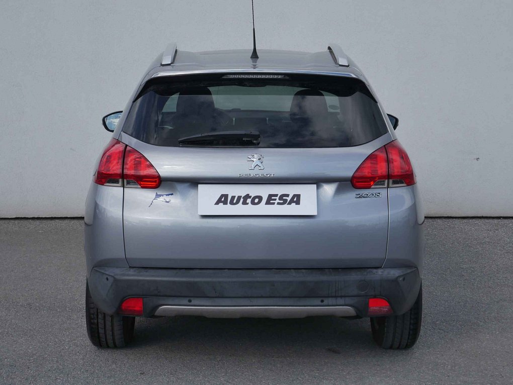 Peugeot 2008 1.2PT Allure