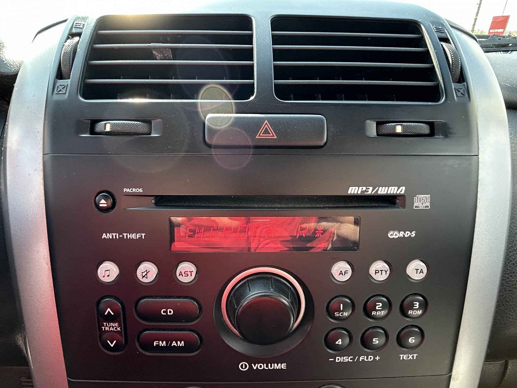 Suzuki Grand Vitara 1.6i 