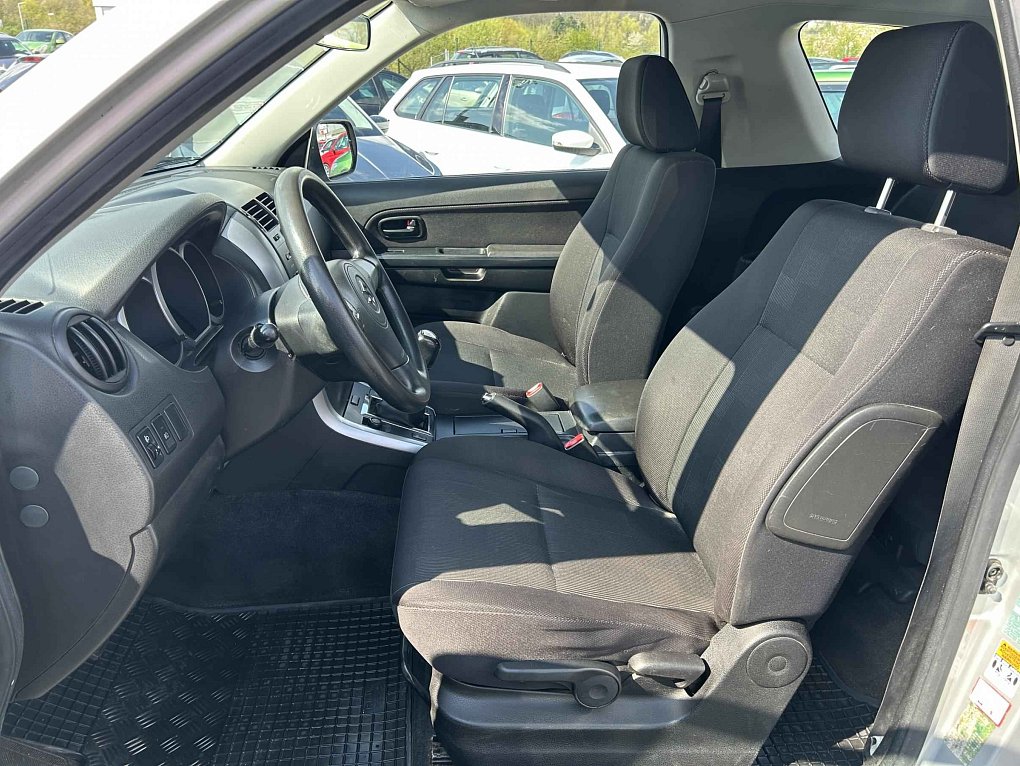 Suzuki Grand Vitara 1.6i 