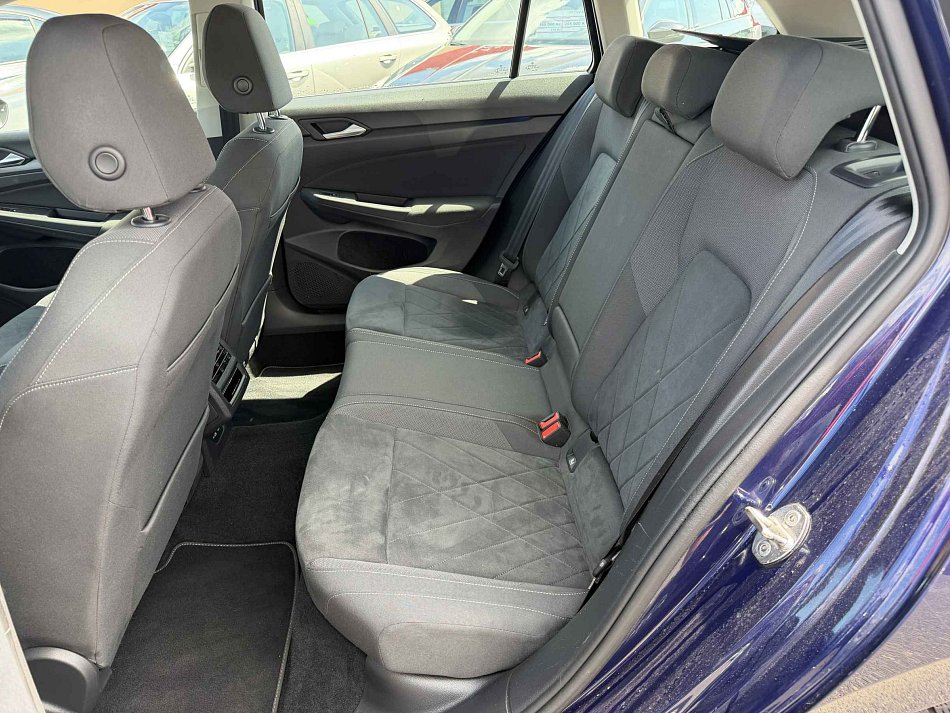 Volkswagen Golf 2.0 TDi Style