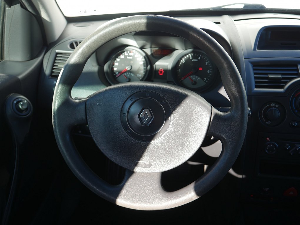 Renault Mégane 1.4 i 