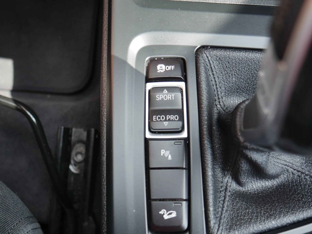 BMW X1 2.0D  2.0 xDrive18d