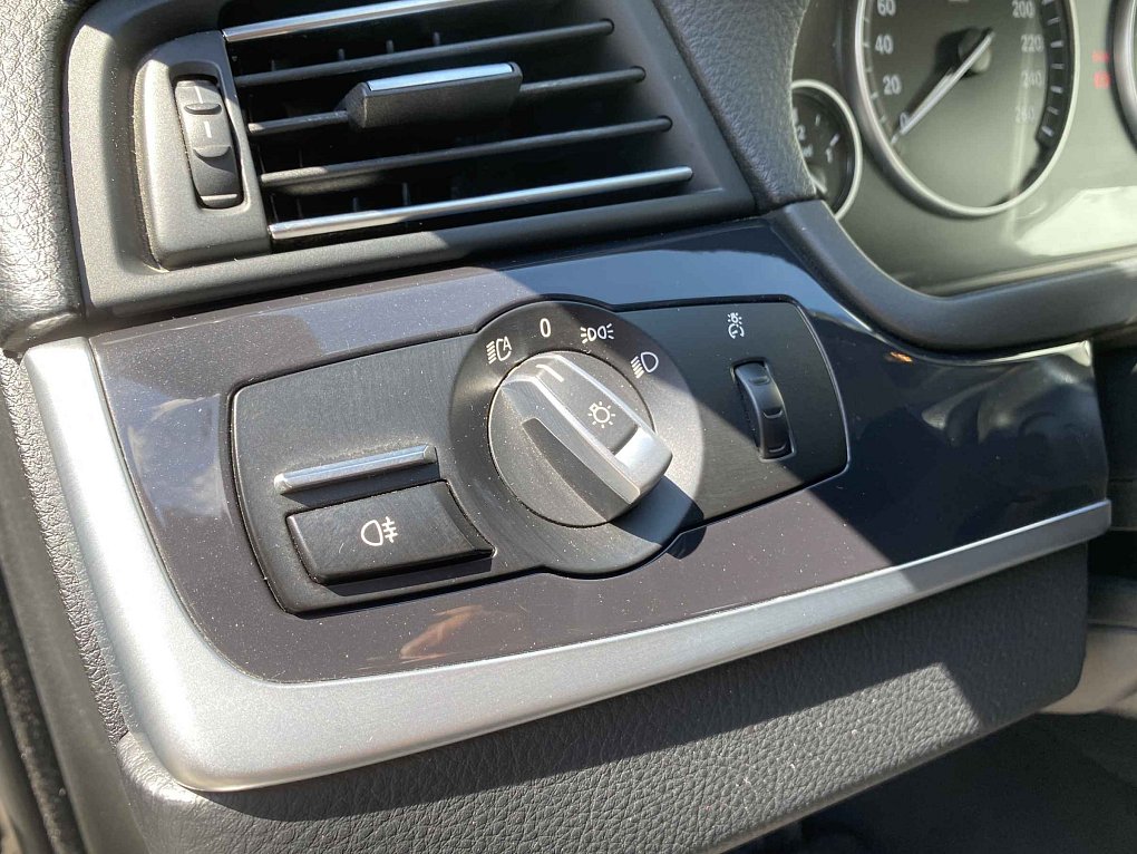 BMW Řada 5 2.0d  520d