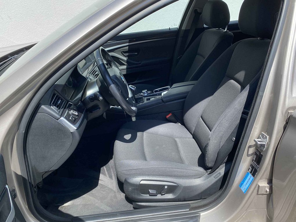 BMW Řada 5 2.0d  520d