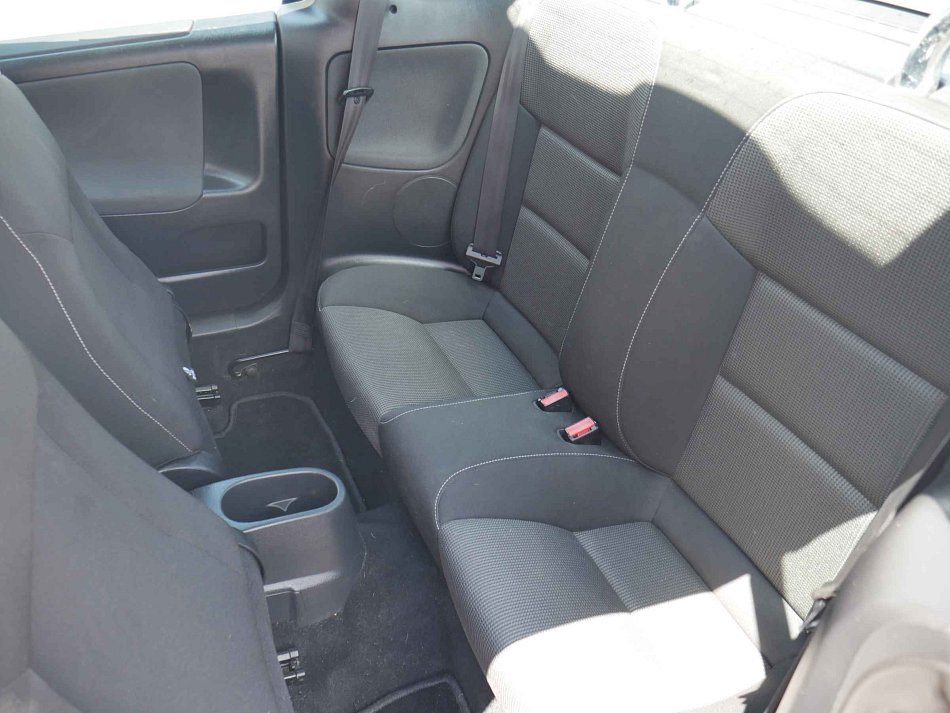 Peugeot 207 1.6 i 
