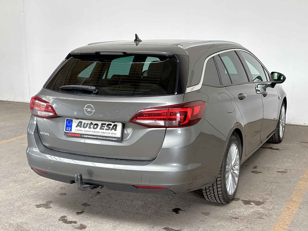 Opel Astra 1.5 CDTi 