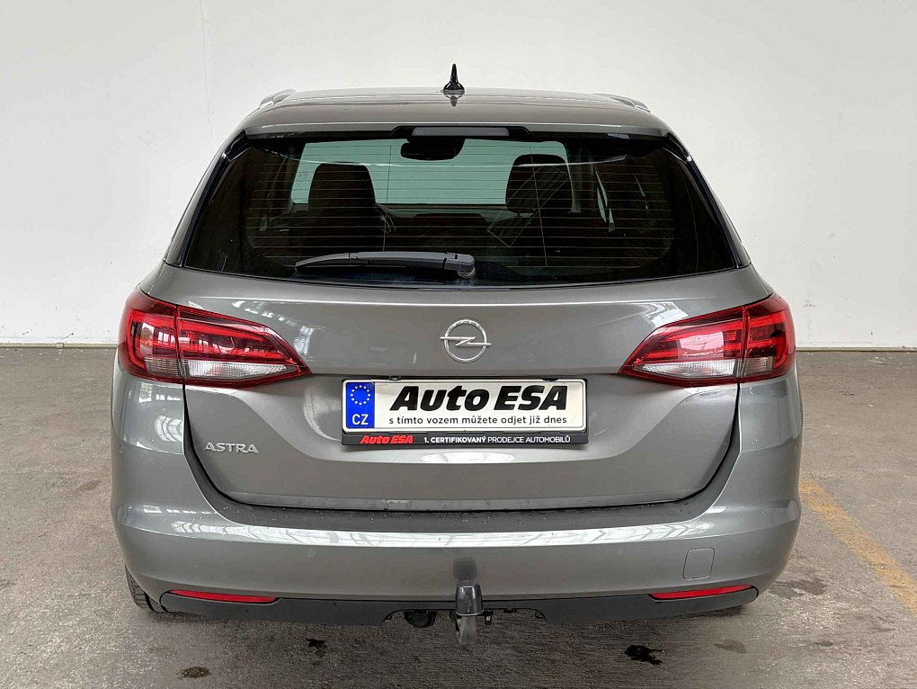 Opel Astra 1.5 CDTi 