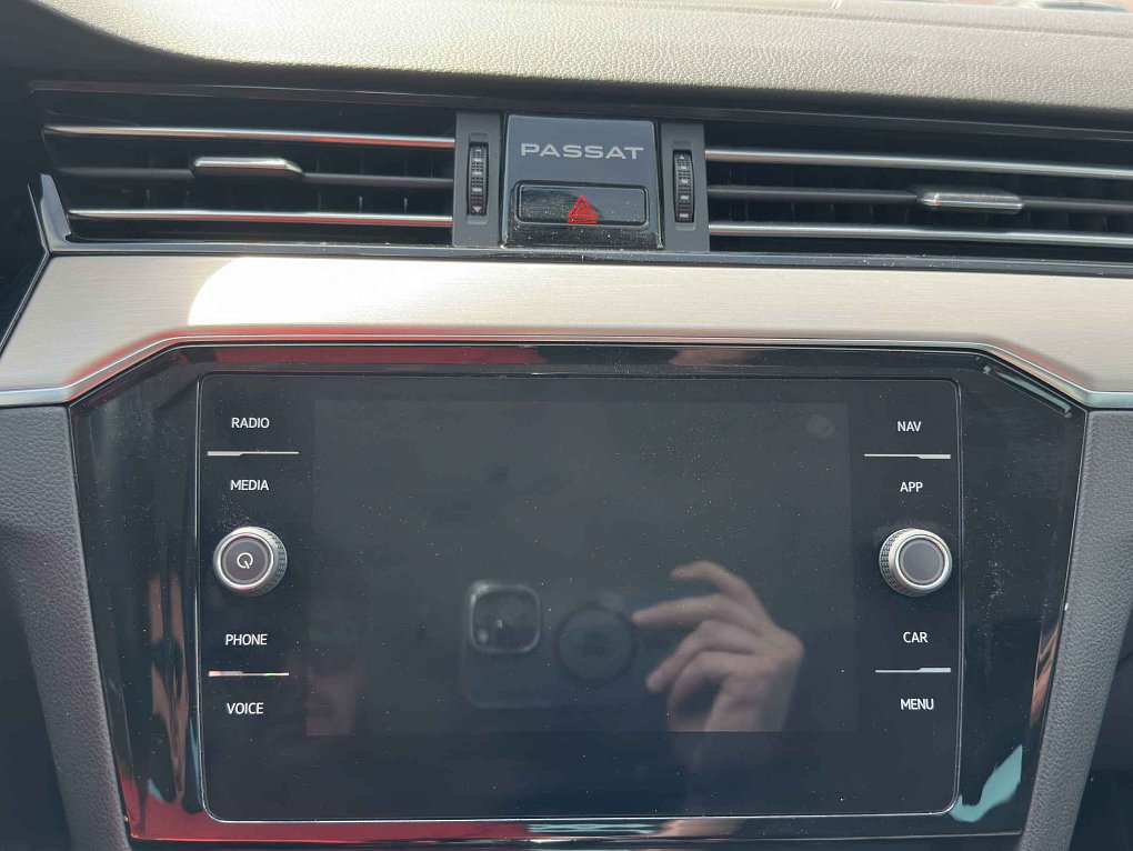Volkswagen Passat 2.0 TSi 