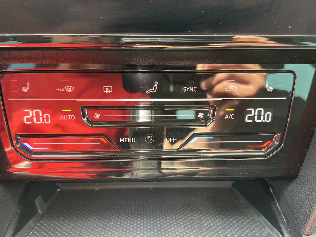 Volkswagen Passat 2.0 TSi 