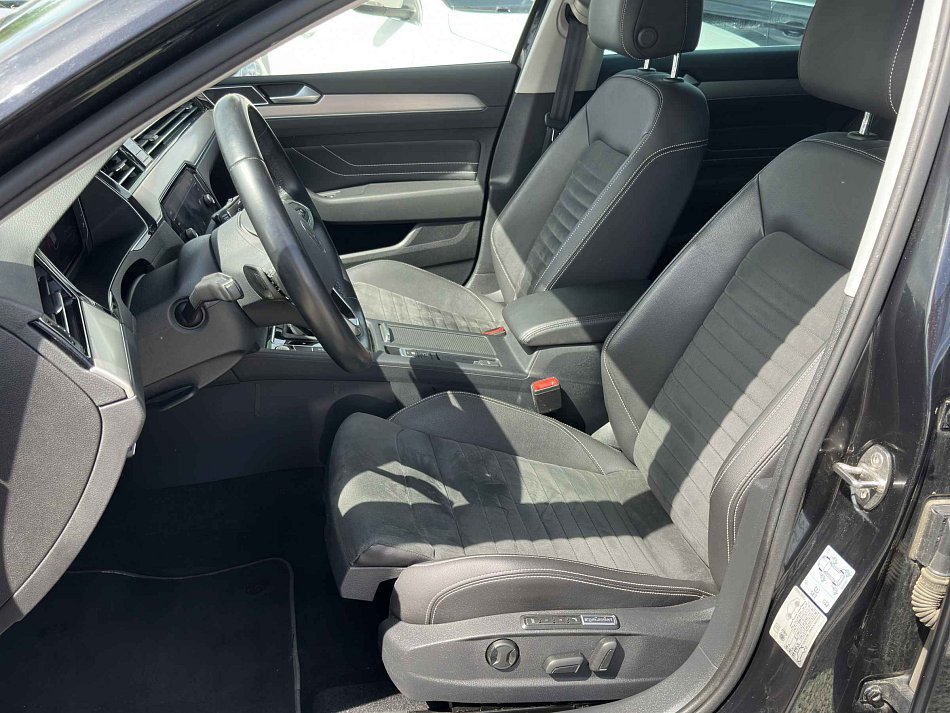Volkswagen Passat 2.0 TSi 