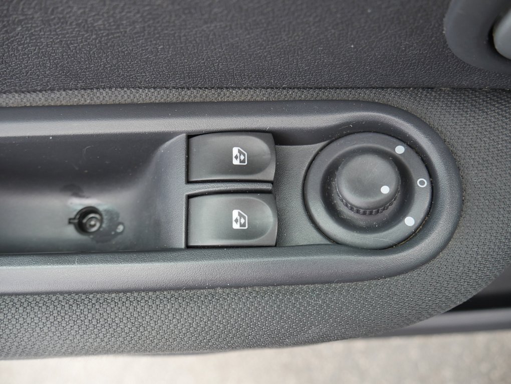 Renault Clio 1.2i 
