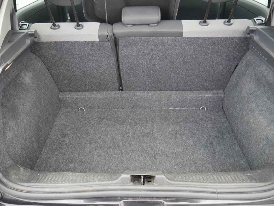 Renault Clio 1.2i 