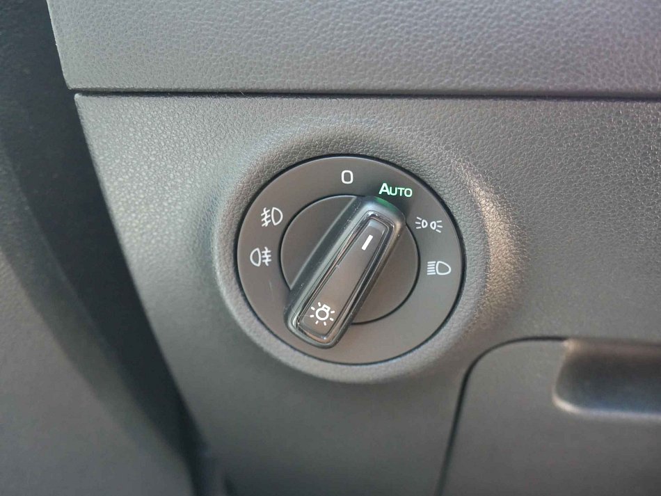 Škoda Karoq 1.6 TDI Ambition