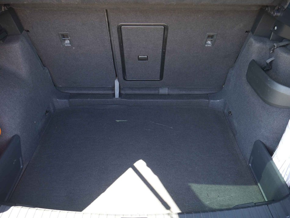 Škoda Karoq 1.6 TDI Ambition