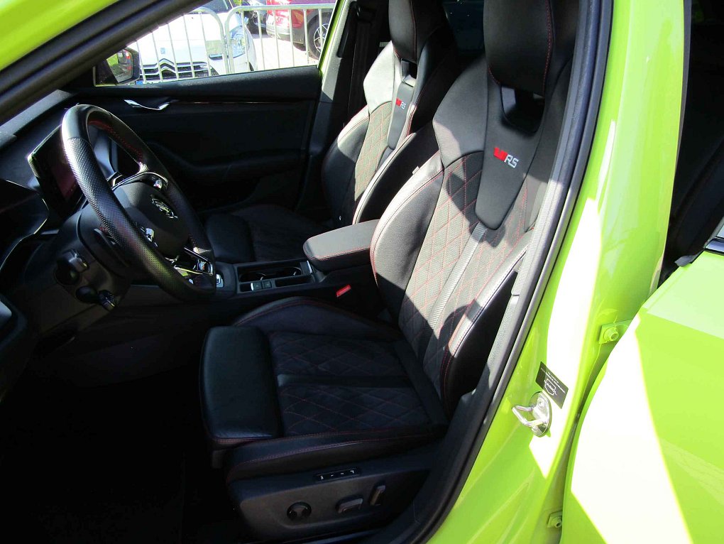 Škoda Octavia IV 2.0 TSi RS RS