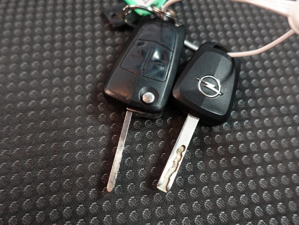 Opel Meriva 1.6 16V 