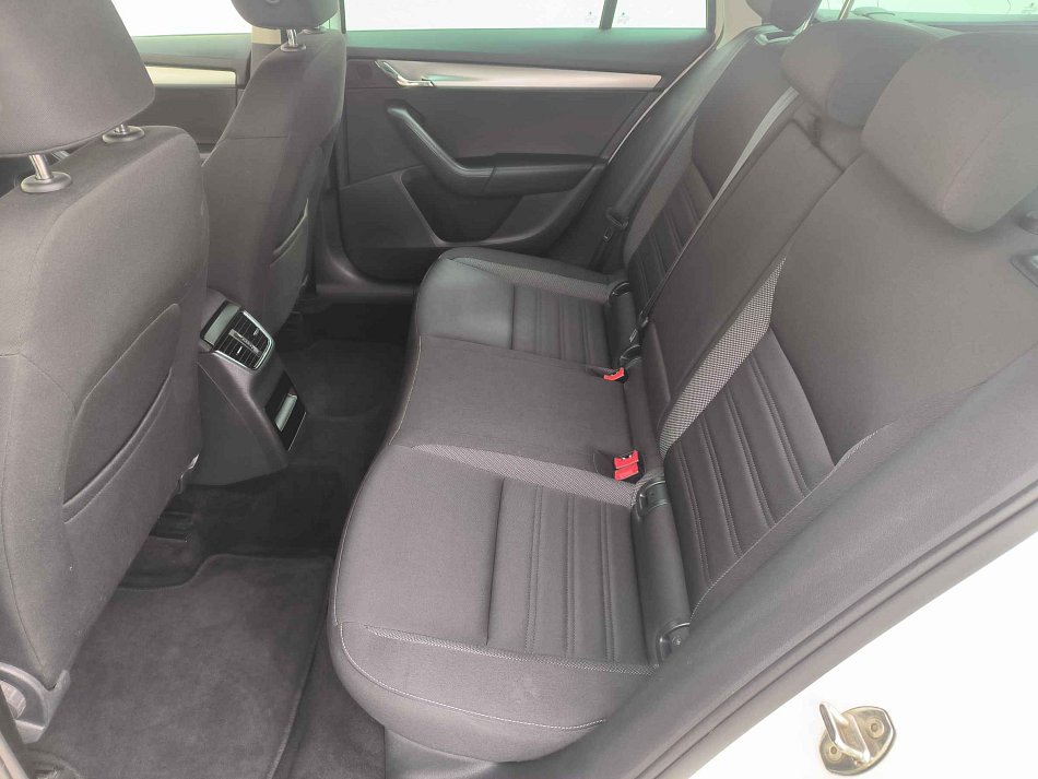 Škoda Octavia III 1.6 TDi Ambition