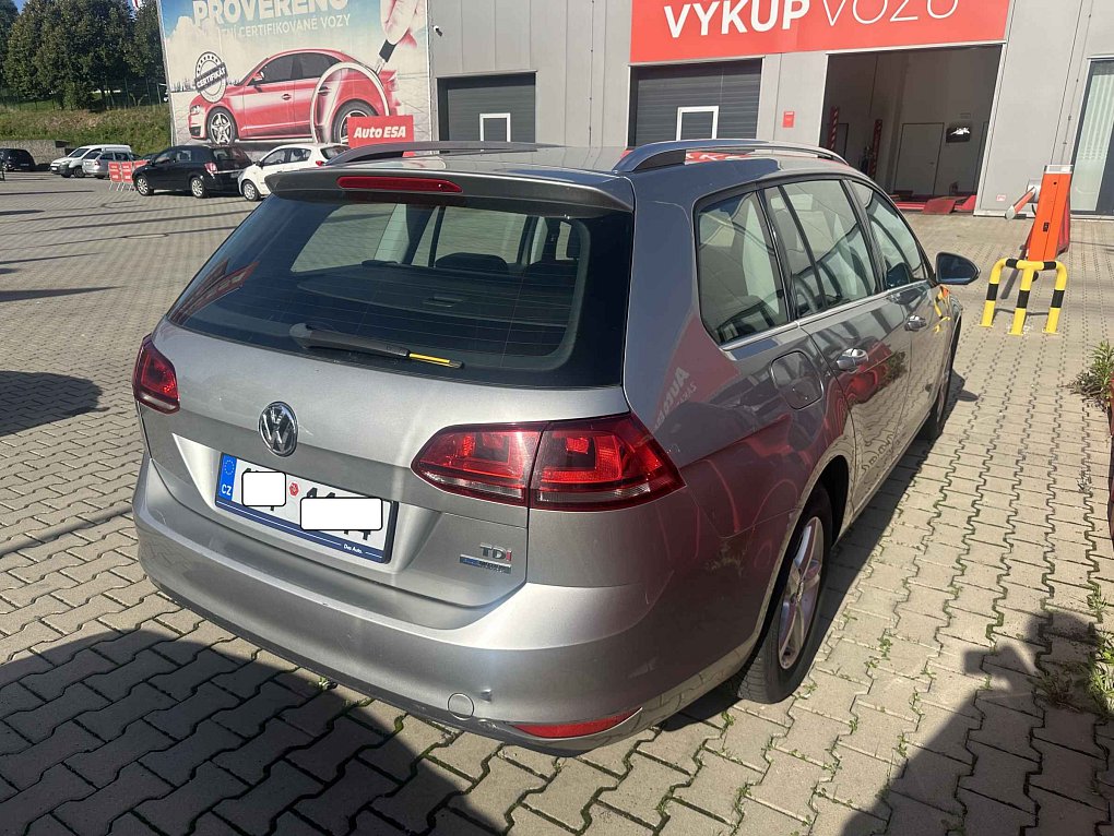 Volkswagen Golf 1.6 TDi 