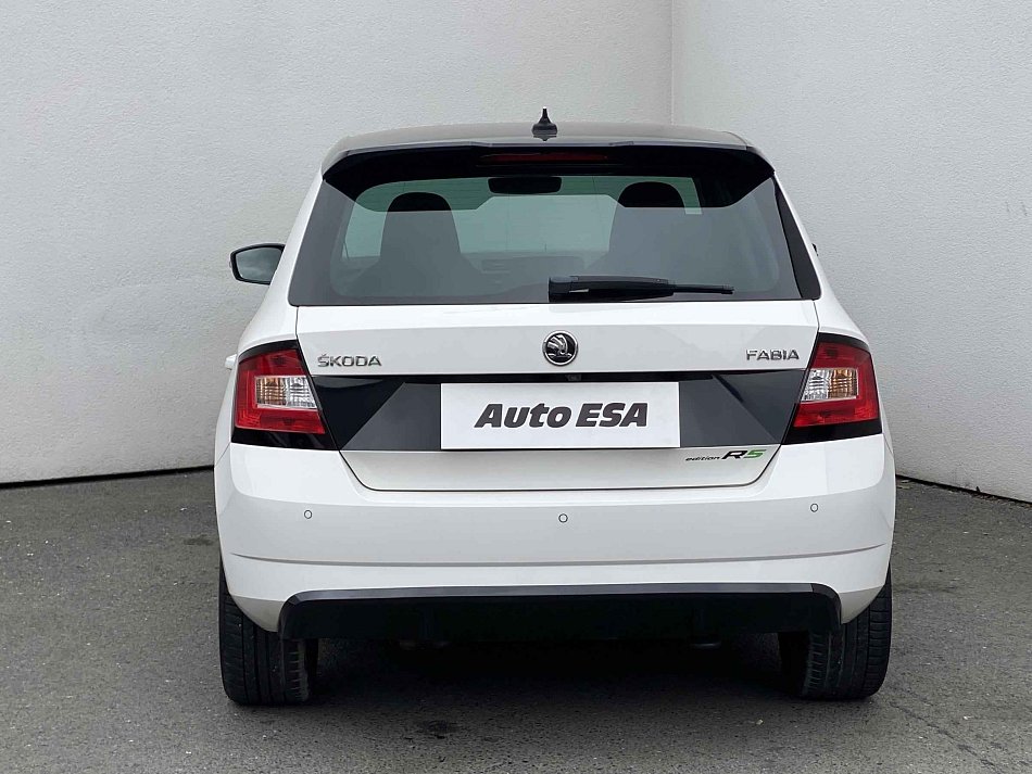 Škoda Fabia III 1.4 TSi  R5 EDITION