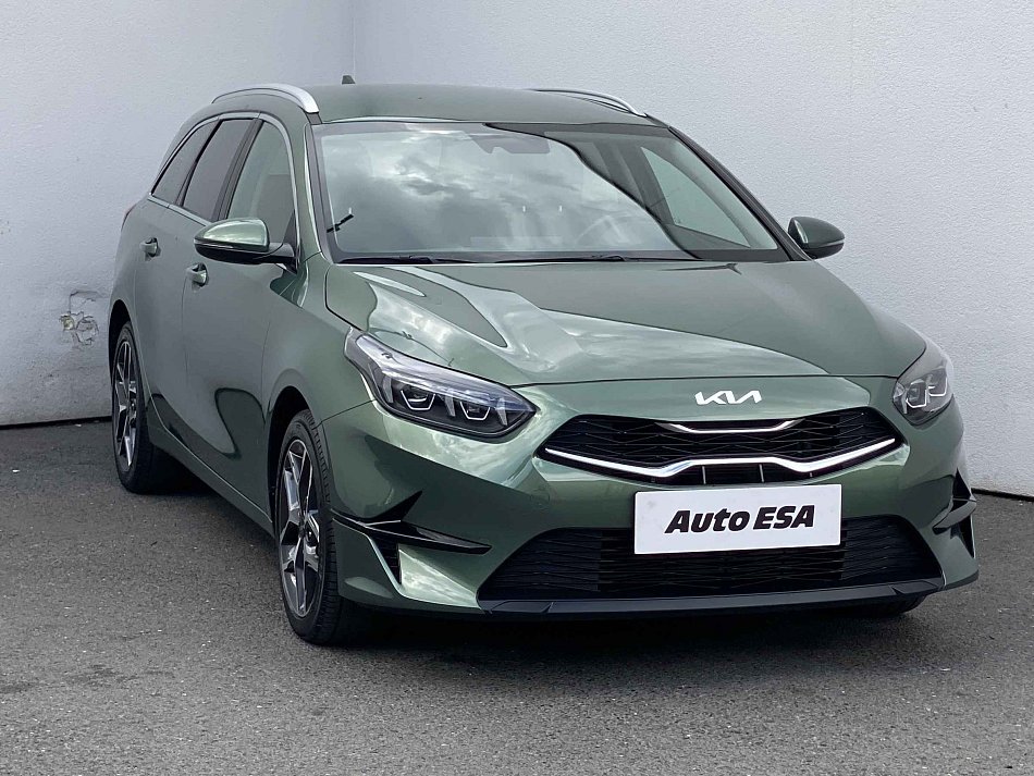 Kia Ceed 1.5 T-GDi TOP SW
