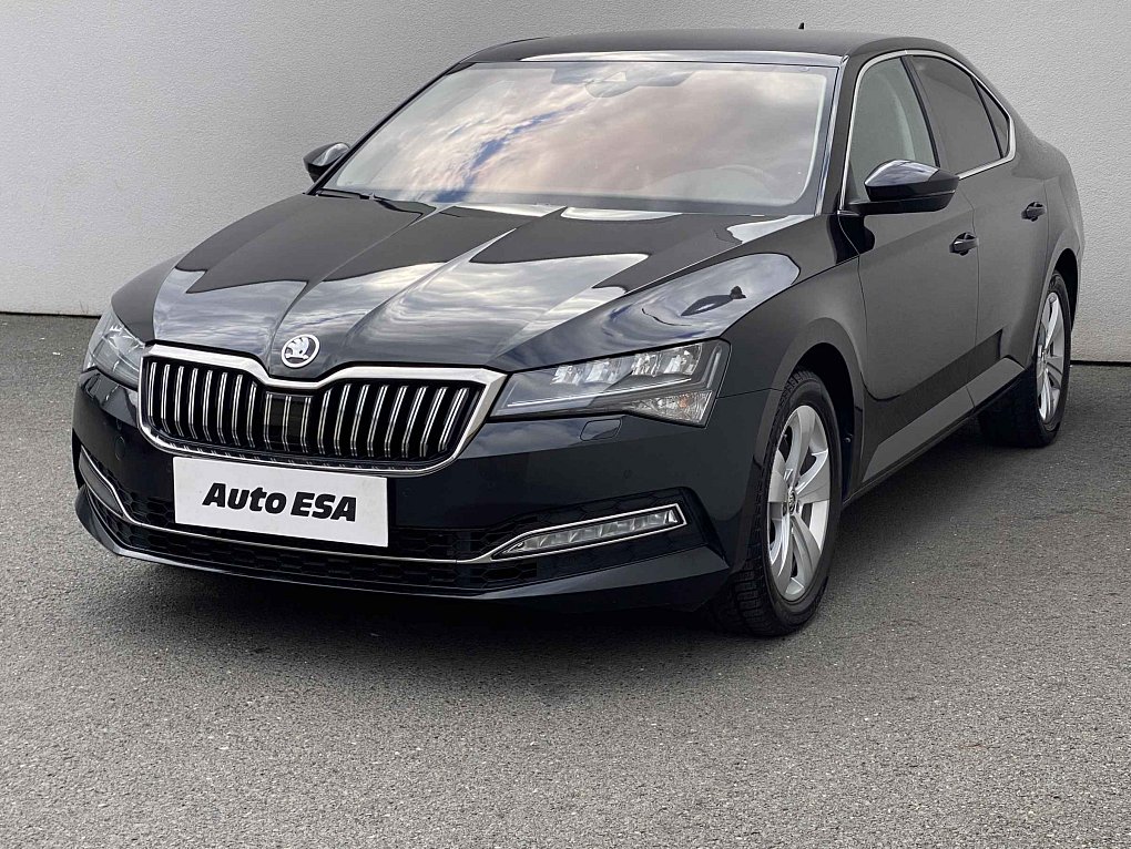 Škoda Superb III 2.0TSi  4x4