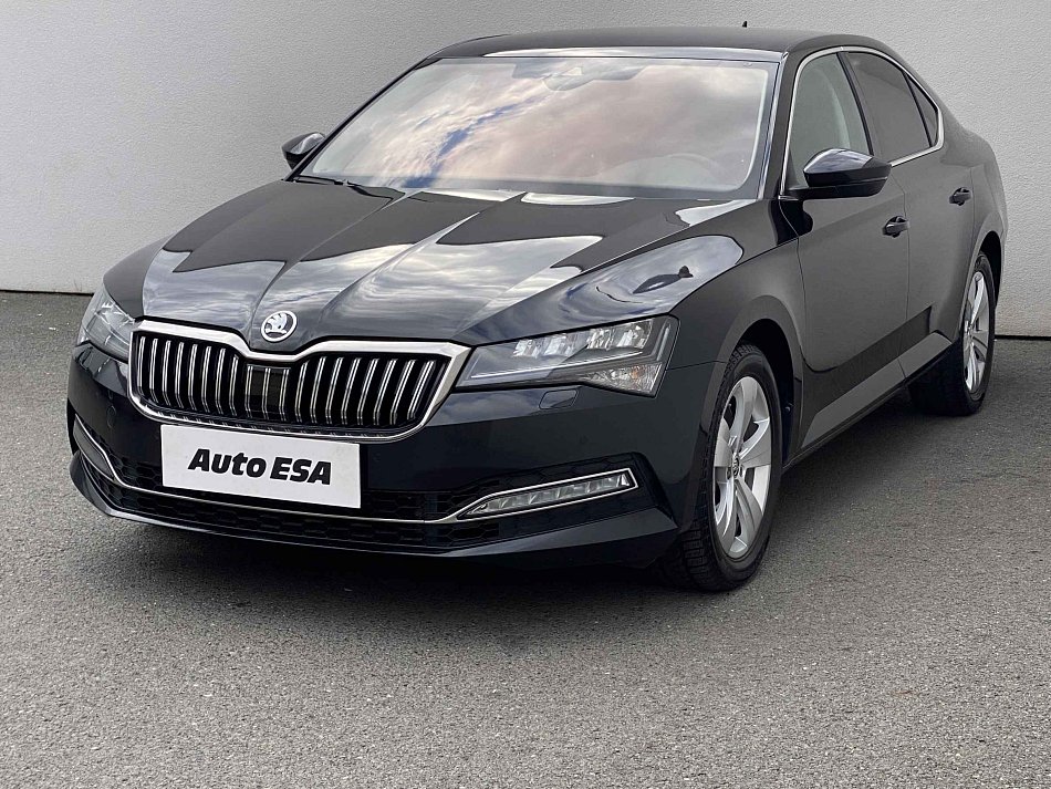 Škoda Superb III 2.0TSi  4x4