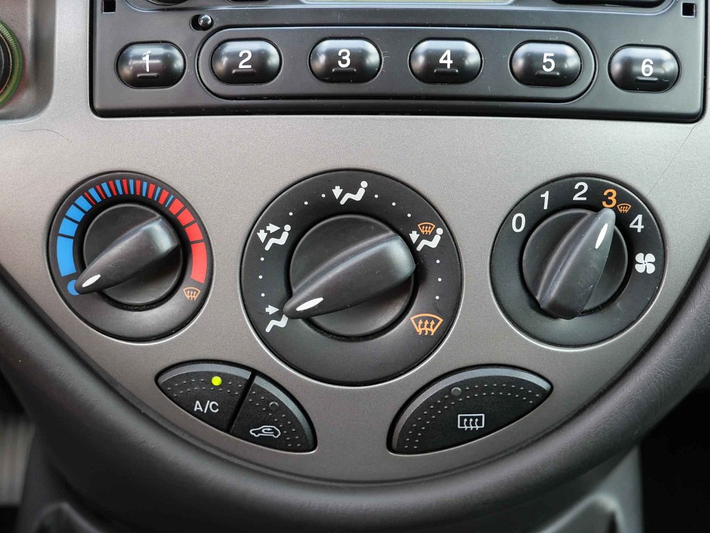 Ford Focus 1.8 TDCi 