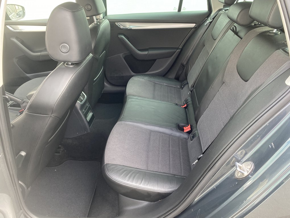 Škoda Octavia III 1.4 TSi Elegance