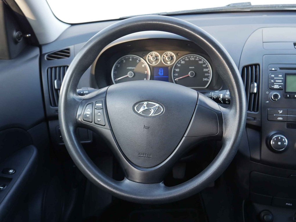 Hyundai I30 1.6i 