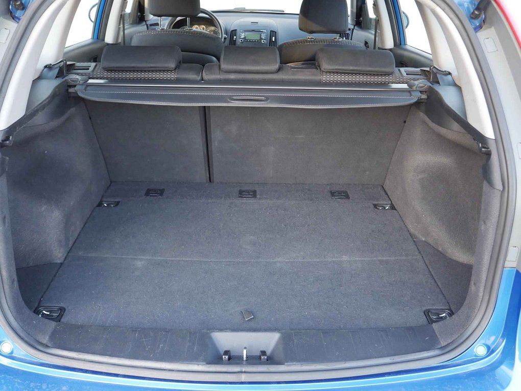 Hyundai I30 1.6i 