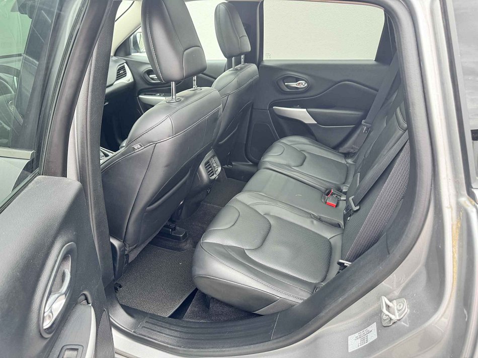 Jeep Cherokee 2.2 CRDi Overland 4x4