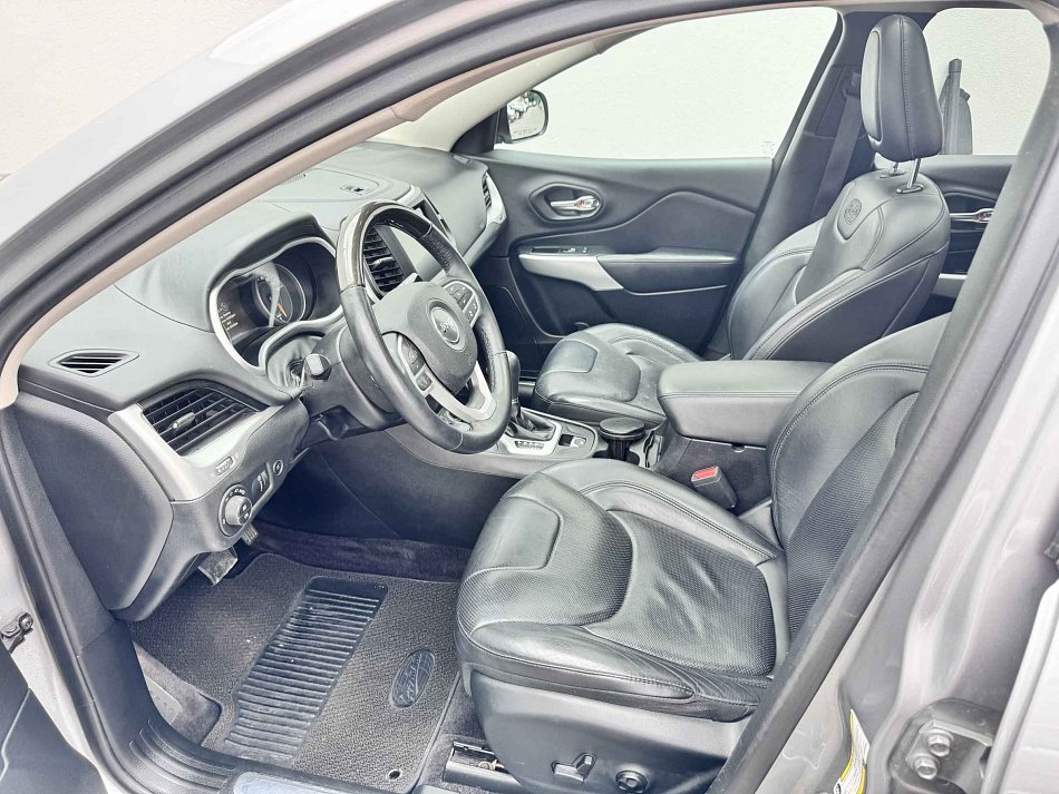 Jeep Cherokee 2.2 CRDi Overland 4x4