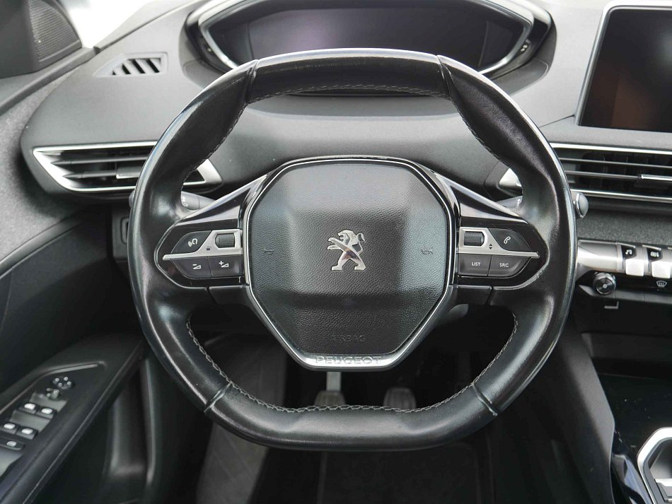 Peugeot 3008 1.5 HDi Allure