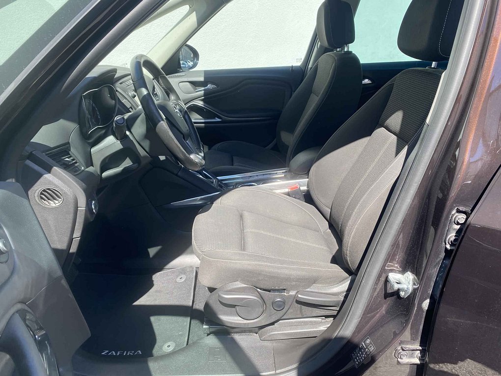 Opel Zafira 2.0 CDTi 