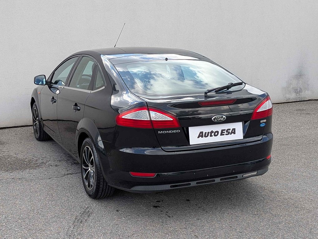 Ford Mondeo 1.8 TDCi 