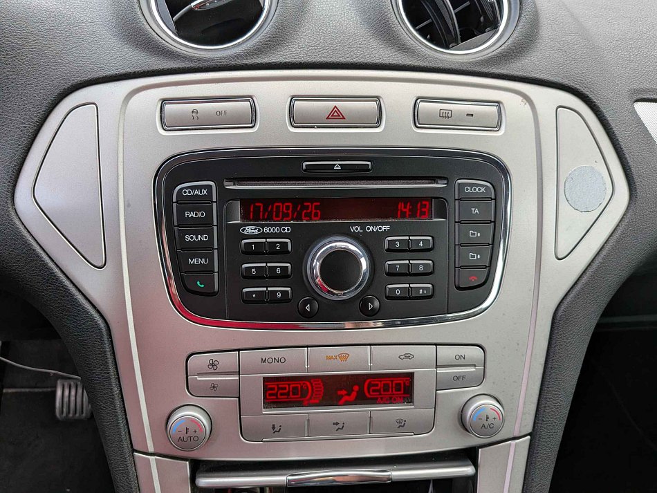 Ford Mondeo 1.8 TDCi 