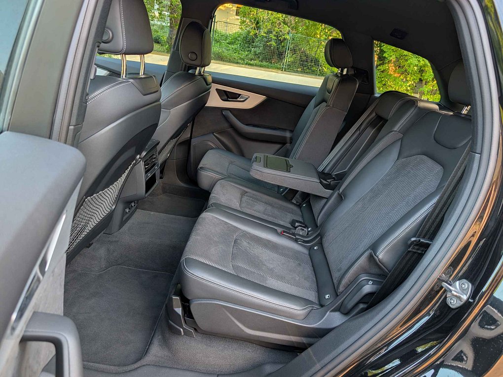 Audi Q7 3.0 TDi S-line quattro
